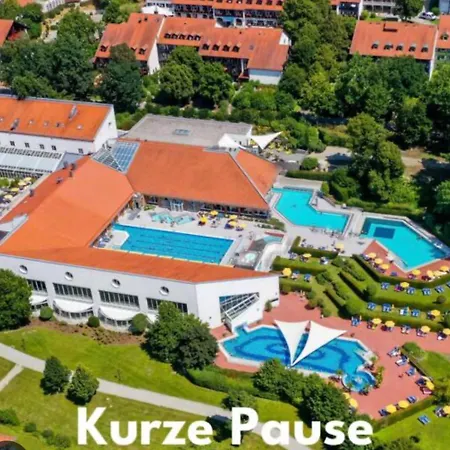 Апартаменты 57 - Im Rottalblick - Helle Kuschelecke Geniessen Mit Bademantelgang Zur Therme, Tv, Inkl Stellplatz Im Haus U Kurtaxe *